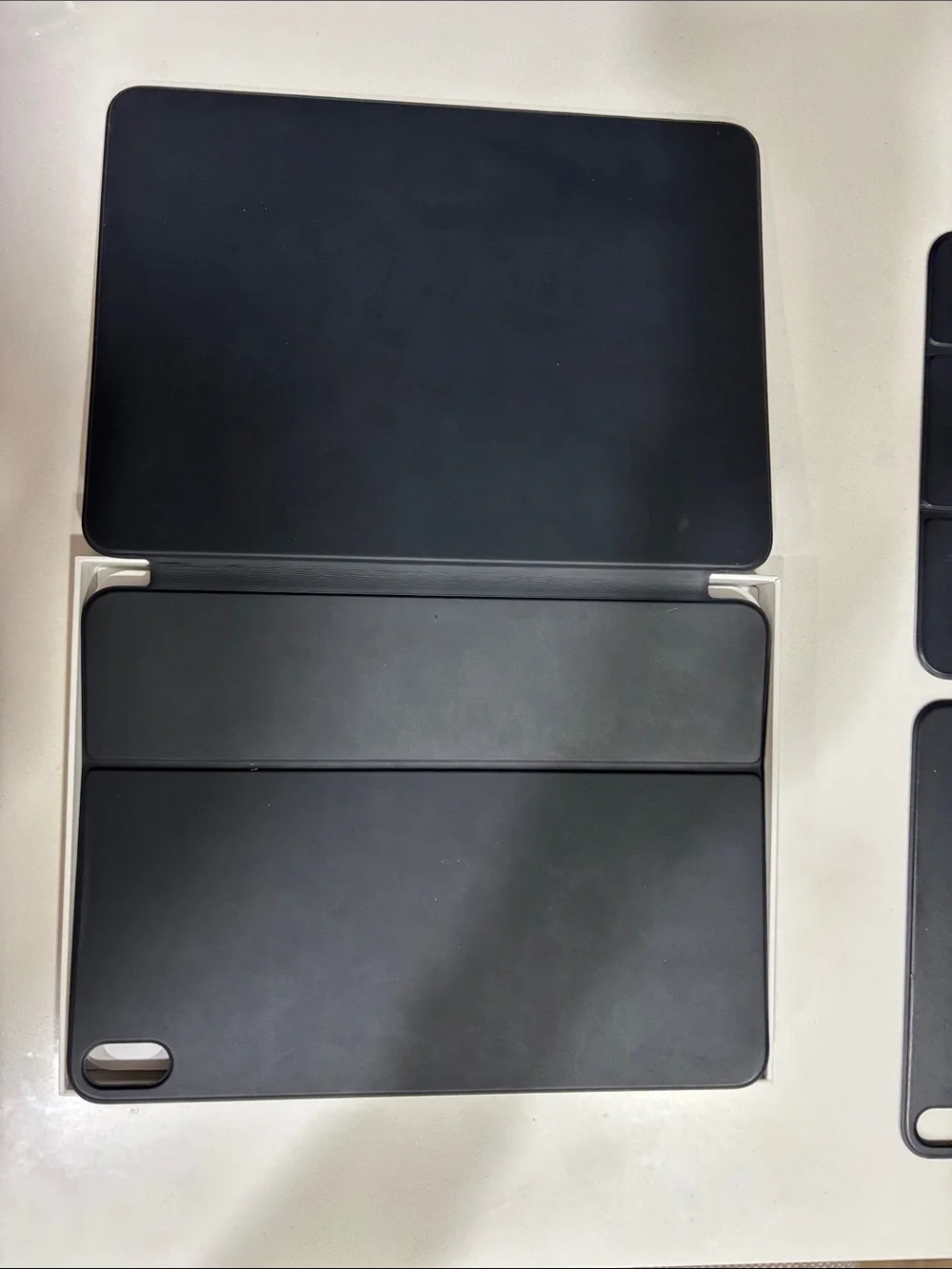 Apple Smart Keyboard Folio + Apple Smart Folio for IPad Pro 11 Black